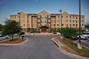 Гостиница Staybridge Suites Austin South Interstate Hwy 35, an IHG Hotel  Остин